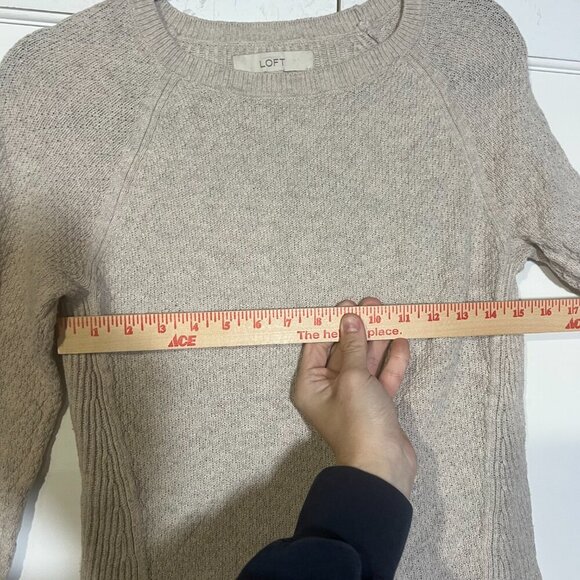 LOFT Crewneck Sweater Cream Long Sleeve Knit Camel Hair Size Small Ribbed Cozy - Picture 5 of 9
